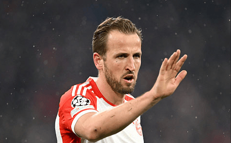 爱游戏体育官方平台包含凯恩连续十二场比赛得分超过大比分获胜，MAD不断突破！赛场气氛高涨的词条