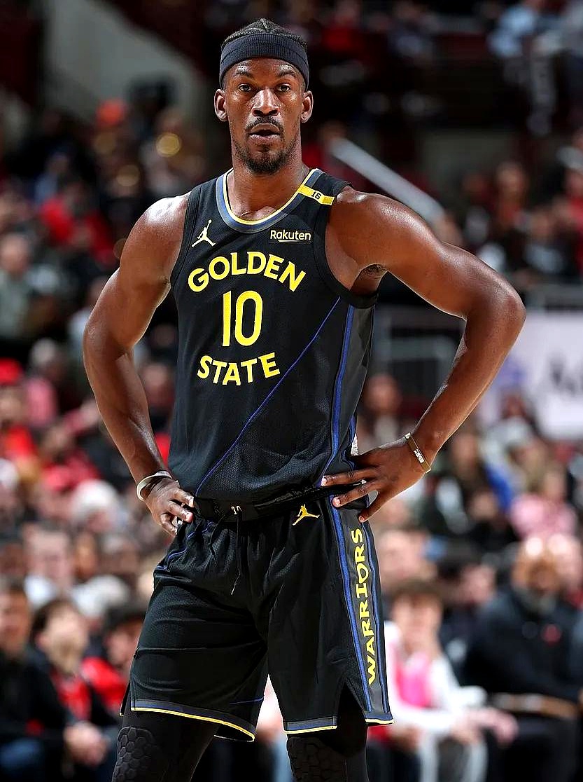 关于巴特勒迎来三赛季高光表现,曼联球迷沸腾!的信息 关于巴特勒迎来三赛季高光表现,曼联球迷沸腾!的信息