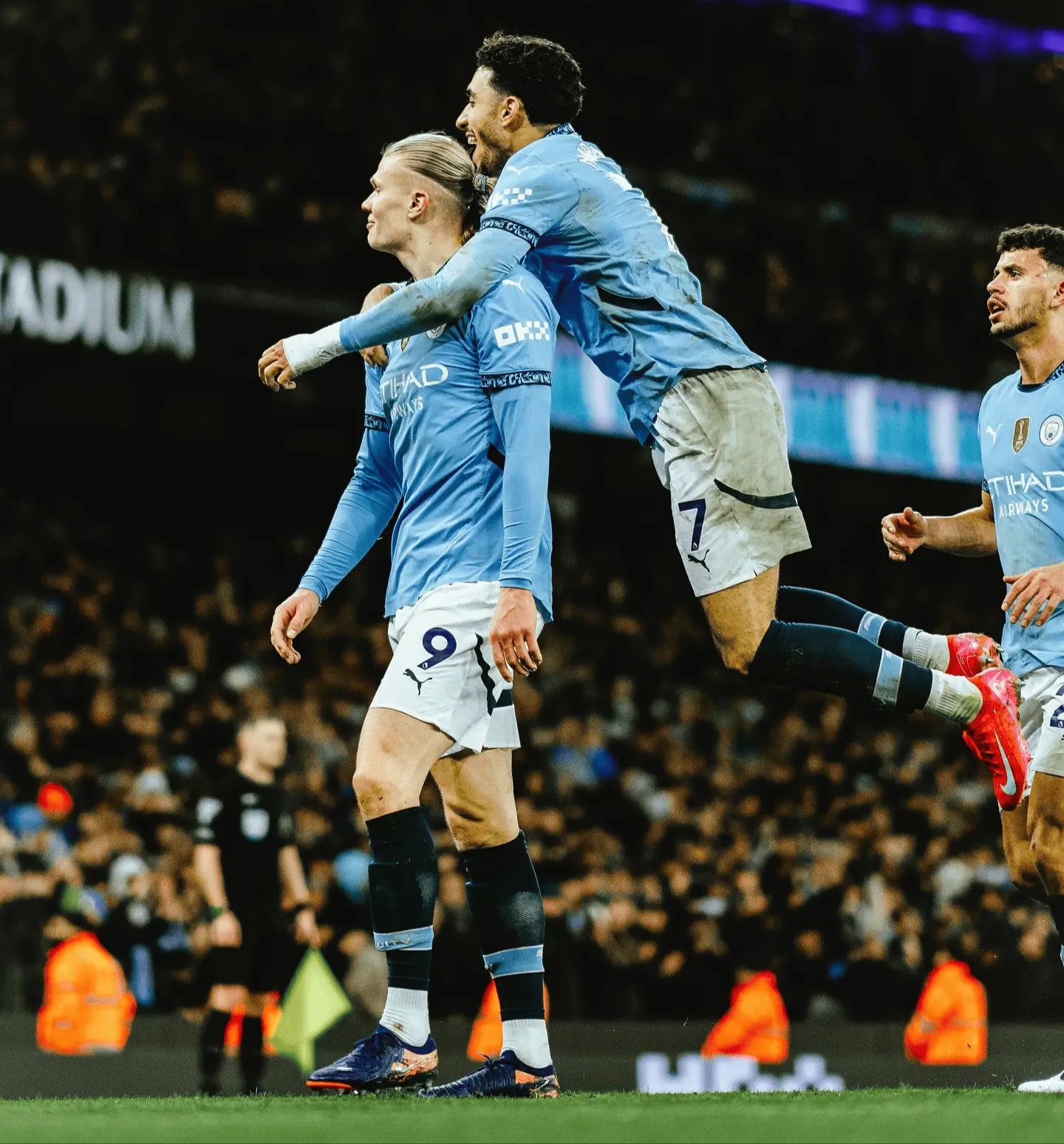 里程碑夜！曼城完成体检，法国杯冲刺阶段刷纪录，震撼外界，医务组通报恢复的简单介绍