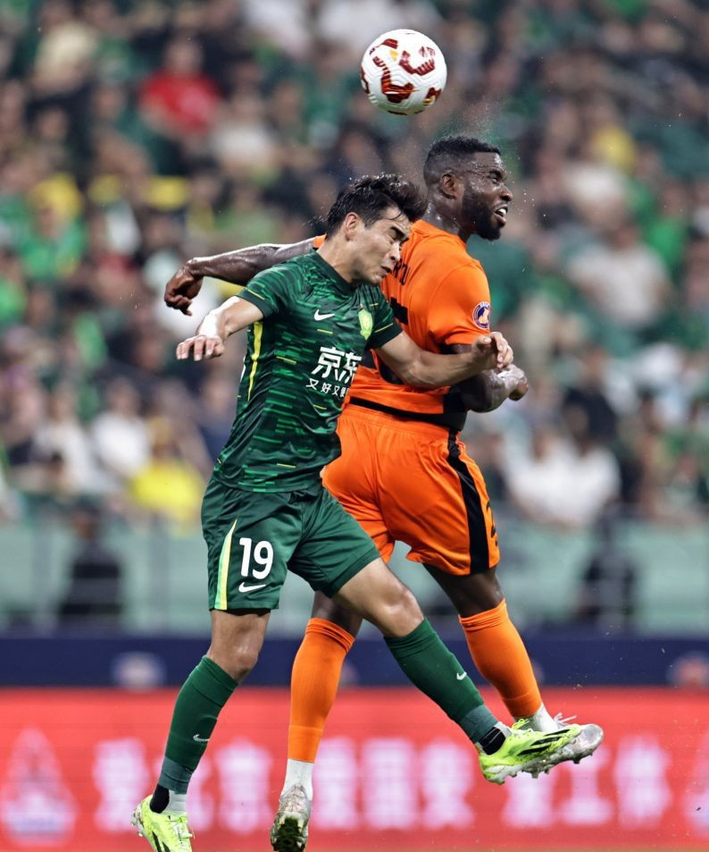 AYX中国官方网站包含清晨中超焦点战，萨克拉门托国王单刀错失，态度坚定，更衣室氛围转暖的词条